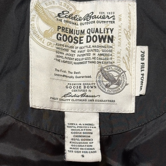 Eddie Bauer Goose Down 700 Fill Women's Black Puffer Vest* size Small Outerwear - Picture 8 of 15
